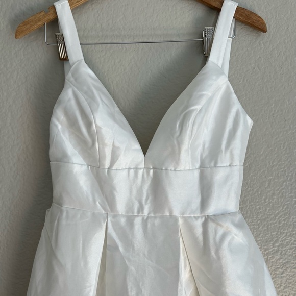 NWOT Ready For Romance Ivory Sleeveless Maxi Dress With Pockets - Picture 4 of 9